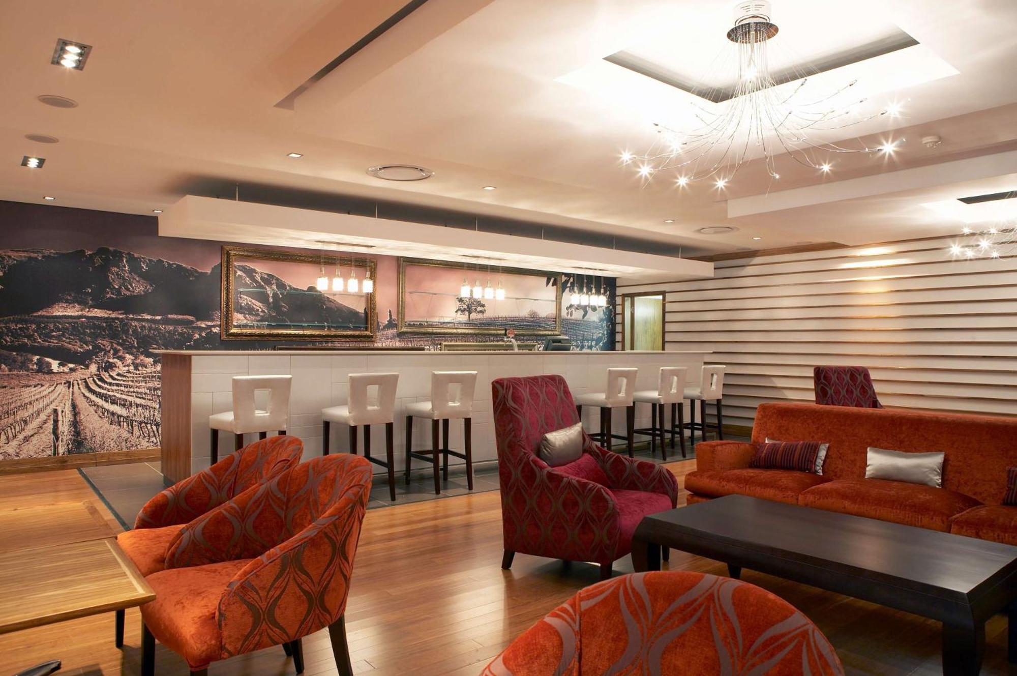 Garden Court Nelson Mandela Boulevard Кейптаун Екстериор снимка