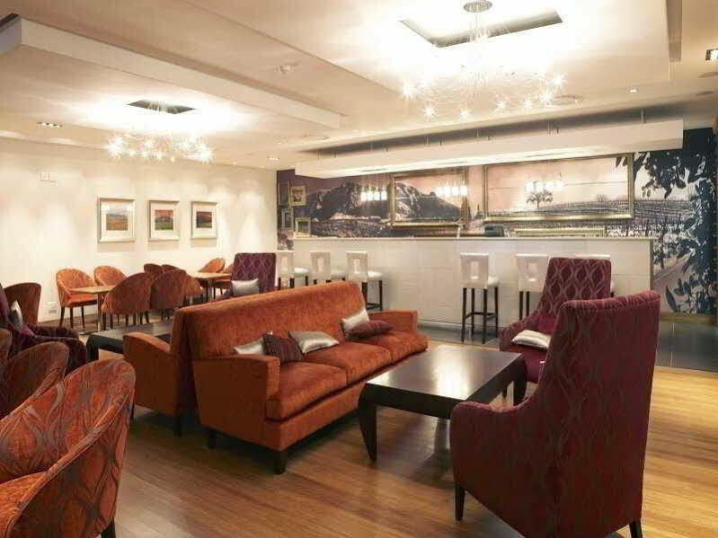 Garden Court Nelson Mandela Boulevard Кейптаун Екстериор снимка